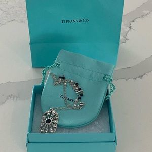 Tiffany Daisy Onyx Gatsby Necklace pre-owned